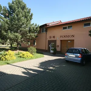 H+m Guest house